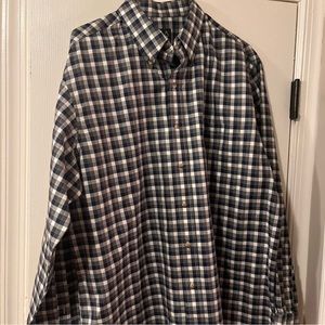 Jos A Bank Travel shirt- Tailored fit. Size Large